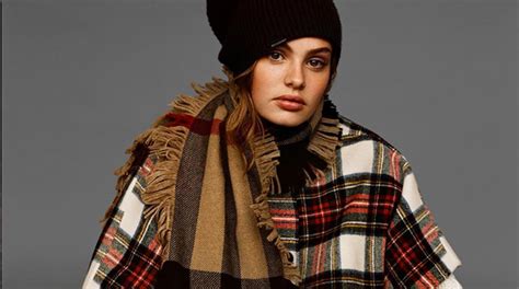 The Burberry September 2017 Live Streaming 